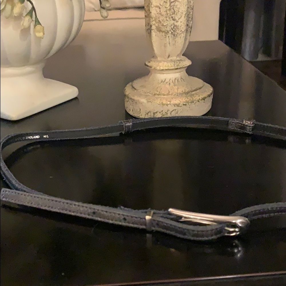 M/L A&F Express belts - Picture 4 of 9